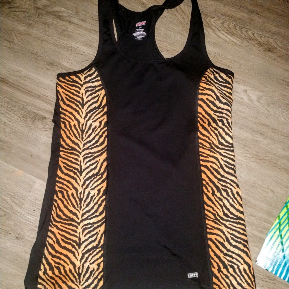 2 workout tanks Womens XL - Picture 5 of 8